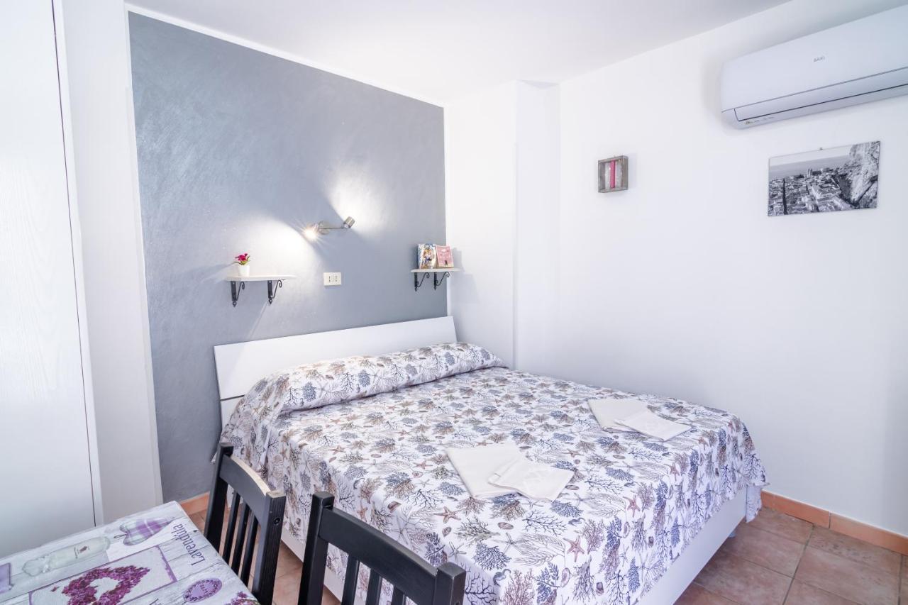 Luna Apartment Cefalu Bagian luar foto
